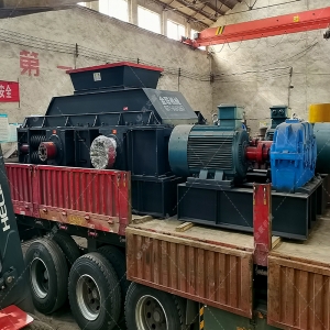 2PG1208大型對(duì)輥制砂機(jī)設(shè)備發(fā)貨圖片